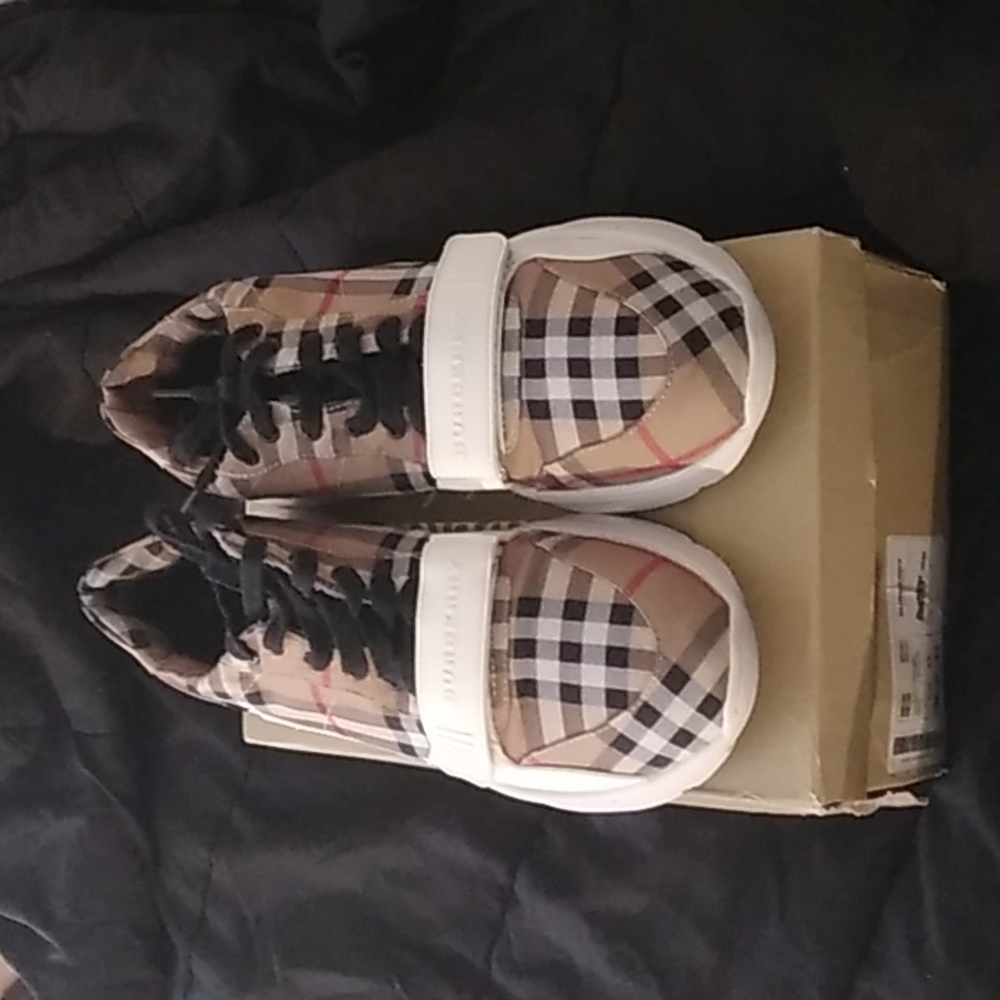 Burberry Shoes Euro Sz 43